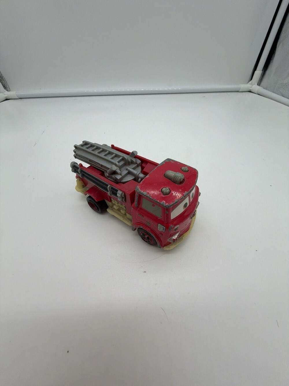 Disney Pixar Cars Radiator Springs Red Diecast Metal Firetruck